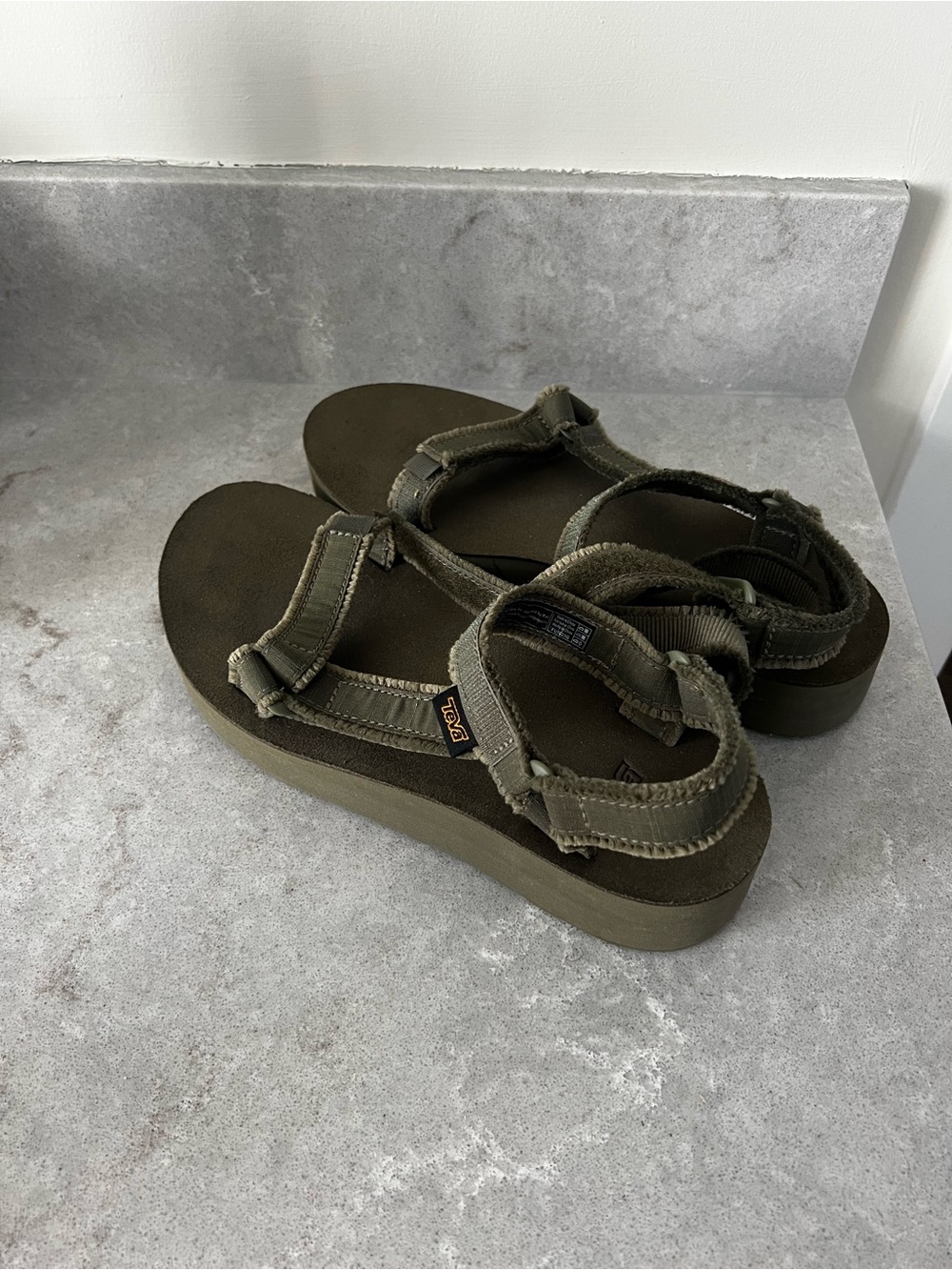 Teva women’s Khaki Strapped Sport Sandals